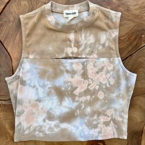 NWOT Open Edit Cut-Out Crop Tank - Beige Tie Dye